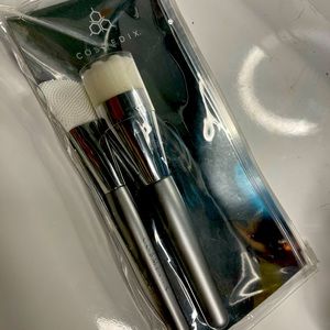 Cosmedix skincare brush set cleanser